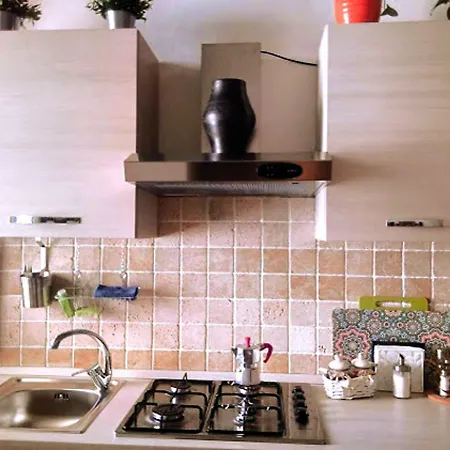 Francy Colosseum Apartman *